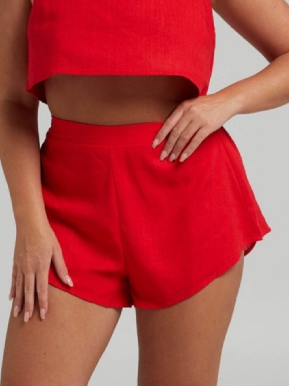 ShowPo Red High-Waist Linen Blend Shorts 8